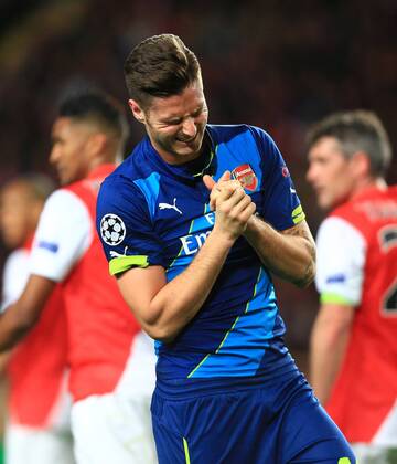 Arsenal s Olivier Giroud looks dejected - AS Monaco vs. Arsenal - UEFA Champion s League - Round of 16, second leg - Stade Louis II - Monaco - 17 03 2015 Pic Philip Oldham Sportimage EDITORIAL USE ONLY. No use with unauthorised audio, video, data, fixture lists, club league logos or live services. Online in-match use limited to 120 images, no video emulation. No use in betting, games or single club league player publications.