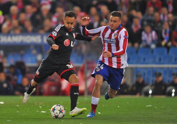 17.03.2015, xcox, Fussball UEFA Champions League, Atletico Madrid - Bayer 04 Leverkusen, v.l. Karim Bellarabi (Bayer 04 Leverkusen) - Gimenez (Atl. Madrid) -