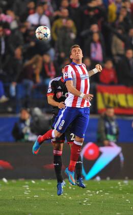 17.03.2015, xcox, Fussball UEFA Champions League, Atletico Madrid - Bayer 04 Leverkusen, v.l. Mandzukic (Atl. Madrid) -