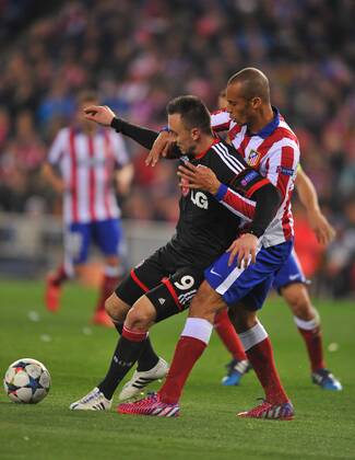 17.03.2015, xcox, Fussball UEFA Champions League, Atletico Madrid - Bayer 04 Leverkusen, v.l.Josip Drmic (Bayer 04 Leverkusen) - Joao Miranda (Atl. Madrid) -