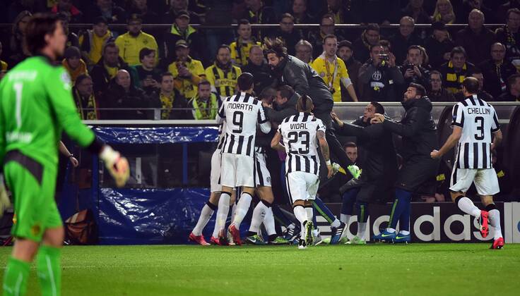 18.03.2015, xjhx, Fussball UEFA Champions League, Borussia Dortmund - Juventus Turin, v.l. Carlos Tevez (Juventus Turin) Torjubel, Goal celebration, celebrate the goal 0:1