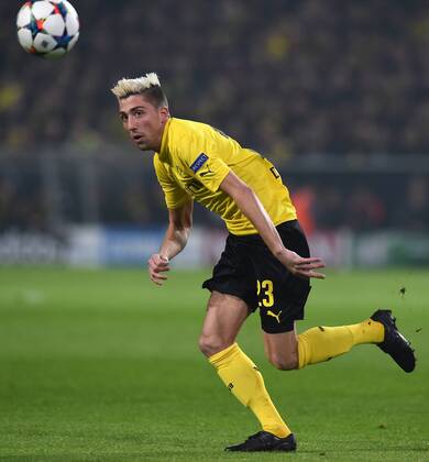 FUSSBALL CHAMPIONS LEAGUE SAISON 2014 2015 ACHTELFINAL RUECKSPIEL Borussia Dortmund - Juventus Turin 18.03.2015 Kevin Kampl (Borussia Dortmund) am Ball 