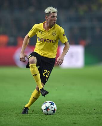 FUSSBALL CHAMPIONS LEAGUE SAISON 2014 2015 ACHTELFINAL RUECKSPIEL Borussia Dortmund - Juventus Turin 18.03.2015 Kevin Kampl (Borussia Dortmund) am Ball 