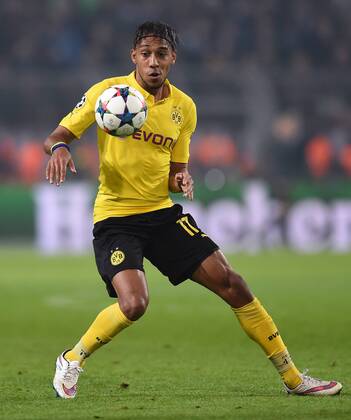 FUSSBALL CHAMPIONS LEAGUE SAISON 2014 2015 ACHTELFINAL RUECKSPIEL Borussia Dortmund - Juventus Turin 18.03.2015 Pierre-Emerick Aubameyang (Borussia Dortmund) am Ball 