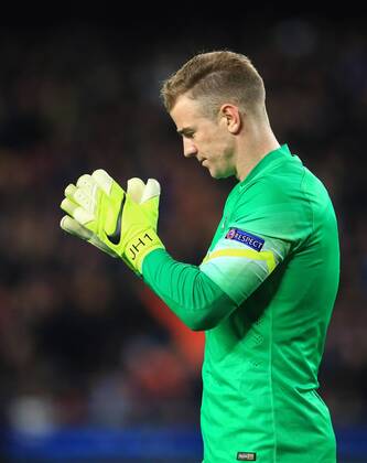 Joe Hart of Manchester City looks dejected following Sergio Kun Agüero s penalty miss - Barcelona vs. Manchester City - UEFA Champion s League - Round of 16, second leg - Nou Camp - Barcelona - 18 03 2015 Pic Philip Oldham Sportimage EDITORIAL USE ONLY. No use with unauthorised audio, video, data, fixture lists, club league logos or live services. Online in-match use limited to 120 images, no video emulation. No use in betting, games or single club league player publications.