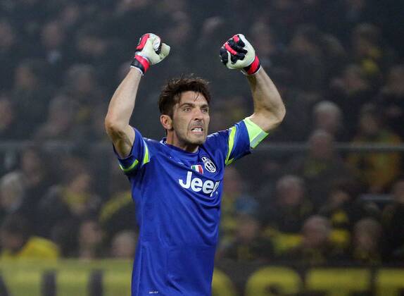 18.03.2015, xovx, Fussball UEFA Champions League, Borussia Dortmund - Juventus Turin, Jubel bei Gianluigi Buffon (Juventus Turin) nach dem Tor zum 0:3, Freisteller.