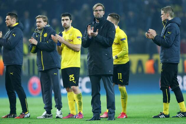 Juergen Klopp (Borussia Dortmund) bedankt sich mit der Mannschaft bei den Zuschauern, Emotionen Borussia Dortmund vs Juventus Turin, Fussball, UEFA Champions League, 18.03.2015 , EP_ANS