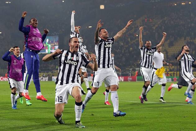 18.03.2015, xovx, Fussball UEFA Champions League, Borussia Dortmund - Juventus Turin, Die Spieler von Juventus Turin bejubelt ubeln den 3:0 Sieg in Dortmund, Freisteller.
