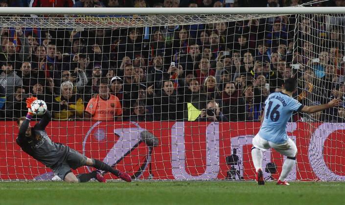 Second leg match of the 1 8 Champions League match played between FC Barcelona and Manchester City. In this picture, Marc-Andre ter Stegen saves Sergio Kun Agüero s penalty. xFRANCESCxADELANTADOx 