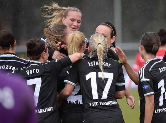 29.03.2015, xjhx, Fussball Champions League 1 4 Finale, 1.FFC Frankfurt - Bristol Academy WFC, v.l. Jana Loeber (1.FFC Frankfurt) celebrate the goal 7:0