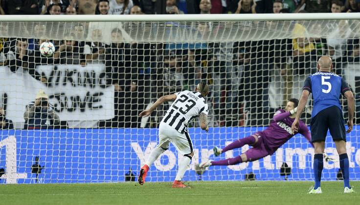 Champions League Juventus Turin - AS Monaco FC gol Arturo Vidal 