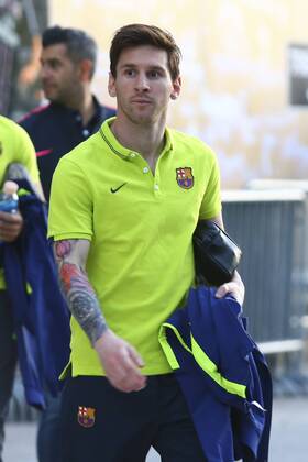 Lionel Messi FOOTBALL : Sortie de l entrainement de Barcelone au Parc des Princes - 14 04 2015 GwendolineLeGoff Panoramic 