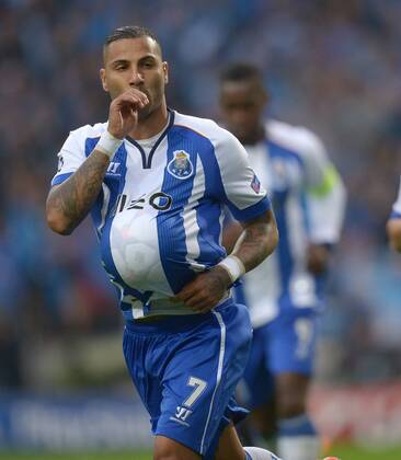 FUSSBALL CHAMPIONS LEAGUE SAISON 2014 2015 VIERTELFINALE HINSPIEL FC Porto - FC Bayern Muenchen 15.04.2015 Ricardo Quaresma (FC Porto) jubelt nach seinem Tor 