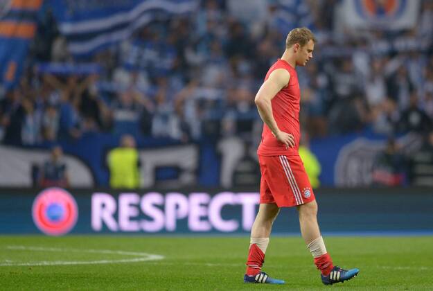 FUSSBALL CHAMPIONS LEAGUE SAISON 2014 2015 VIERTELFINAL HINSPIEL FC Porto - FC Bayern Muenchen 15.03.2015 Torwart Manuel Neuer (FC Bayern Muenchen) enttaeuscht nach dem Spiel 