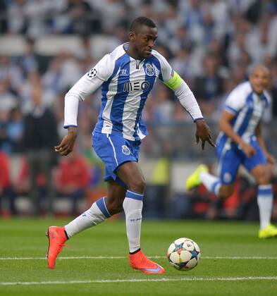 FUSSBALL CHAMPIONS LEAGUE SAISON 2014 2015 VIERTELFINAL HINSPIEL FC Porto - FC Bayern Muenchen 15.03.2015 Jackson Martinez (FC Porto) am Ball 