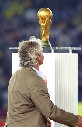 Finale der Fußball WM 2002 in Japan und Südkorea in Yokohama 0:2 WM 2002 - Teamchef Rudi Völler