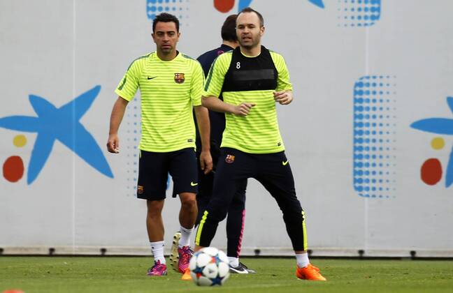 20.04.2015, Barcelona - UEFA Champions League 2014 2015 - Training FC Barcelona - Andres Iniesta and Xavi Hernandez - 