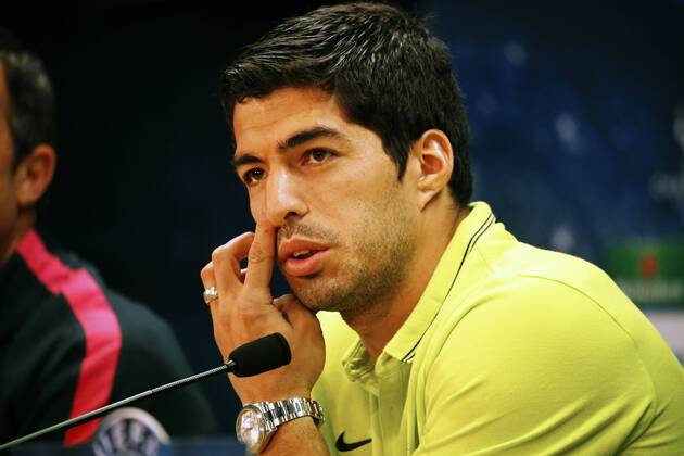 April 20, 2015 - Barcelona, Spain - BARCELONA -april 20- SPAIN: Luis Suarez in the press conference PK Pressekonferenz after the training of FC Barcelona Barca before the Champions League match between PSG, held hat the Ciudad Deportiva Joan Gamper, april 20, 2015. Photo: Joan Valls Urbanandsport Nurphoto FC Barcelona Press Conference  - ZUMAn230