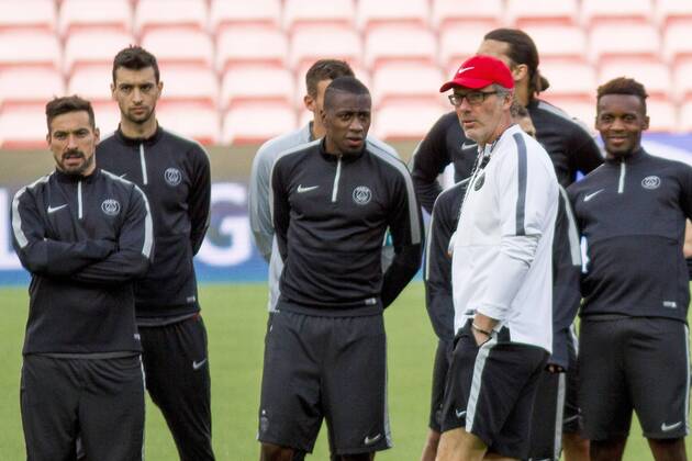 Barcelona, Catalonia Spain. April 20. PSG s coach, Laurent Blanc, during the PSG training session prior the UEFA Champions League match betwen FC Barcelona Barca and Paris Saint Germain 