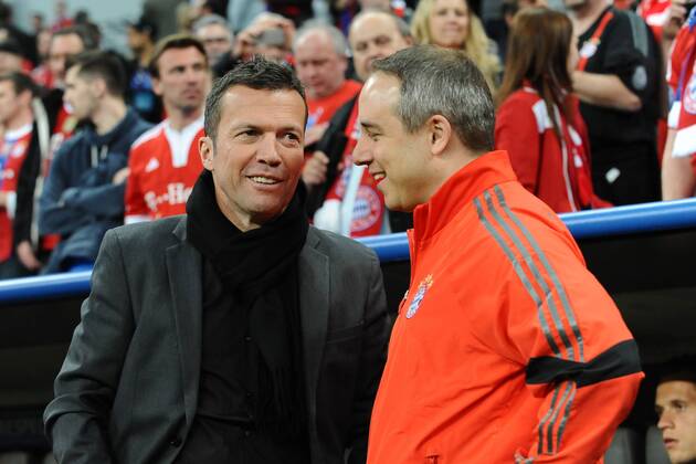Fußball Champions League Viertelfinale Bayern München - FC Porto am 21.04.2015 in der Allianz Arena in München Lothar Matthäus, links - Volker Braun ( Mannschaftsarzt München ), rechts