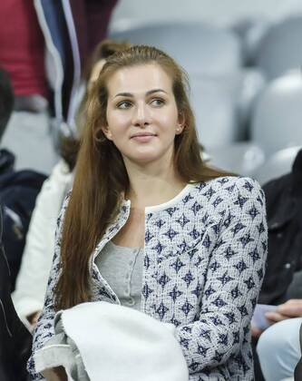 Lisa, Ehefrau von Thomas Mueller, Portrait, Porträt , auf der Ehrentribuene, Ehrengaeste, Prominenz, Promi, VIP, FC BAYERN MUENCHEN - FC PORTO (6-1) , Fussball UEFA Champions League, Viertelfinale Rueckspiel, Muenchen, 21.04.2015 CL Saison 2014 2015, FCB, Muenchen