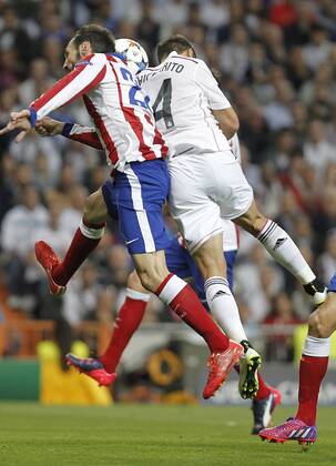 Real Madrid - Atletico Madrid 2014 2015 Champions League Javier Chicharito Hernandez 