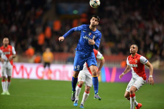 Alvaro Morata (juv) - Layvin Kurzawa (mon) - Champions League, AS Monaco vs. Juventus Turin - 22 04 2015 AnthonyBIBARD FEP Panoramic 