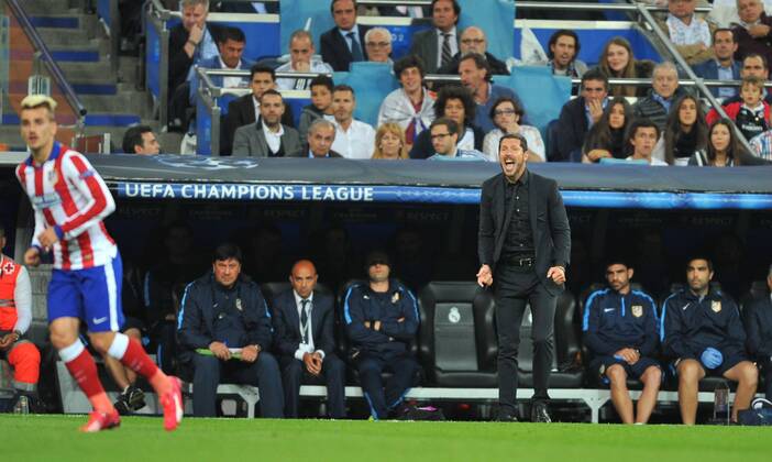 Aktuell Fußball, Champions League, Real Madrid - Atletico Madrid 22.04.2015, Fussball UEFA Champions League, Real Madrid - Atletico Madrid, v.l. Diego Pablo Simeone (Atl. Madrid coach)
