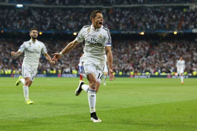 Aktuell Fußball, Champions League, Real Madrid - Atletico Madrid Javier Hernandez of Real Madrid celebrates his opening goal - Real Madrid vs. Atletico Madrid - UEFA Champions League - Quarter Final Second Leg - Santiago Bernabeu - Madrid - 22 04 2015 Pic Philip Oldham Sportimage EDITORIAL USE ONLY. No use with unauthorised audio, video, data, fixture lists, club league logos or live services. Online in-match use limited to 120 images, no video emulation. No use in betting, games or single club league player publications.