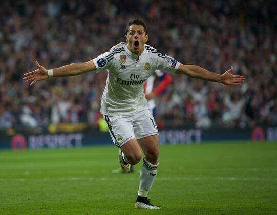 Real Madrid Forward, Javier Chicharito Hernandez, number 14 celebrates after scoring a goal (1,0). Round 1 4 of the CHAMPIONS league, soccer match between Real Madrid - Atletico de Madrid at the Santiago Bernabeu estadium, Madrid - Spain by April 22, 2015. PHOTOxGregorioxLopez. 