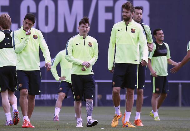Aktuell Fußball, Champions League, Training FC Barcelona BARCELONA -05 mayo- ESPANA: Lionel Messi, Luis Suarez y Gerard Pique en el entrenamiento previo al partido de Liga de Campeones contra el Bayern Munich el 05 de mayo del 2015. 