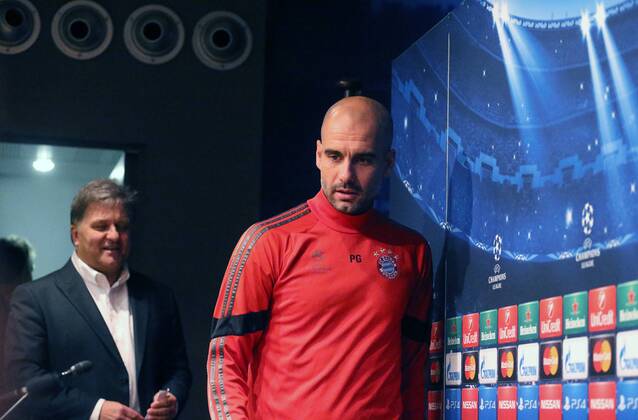 Aktuell Fußball, Champions League, Pressekonferenz FC Bayern München Pep Guardiola (Trainer FC Bayern), bei der PK FC Barcelona Barca vs FC Bayern München, Barca-FCB, Champions League 2014 2015, Halbfinale, half-final, Rueckspiel, Fussball, men, Maenner, soccer, Ergebnis, result Barcelona, 55.2015
