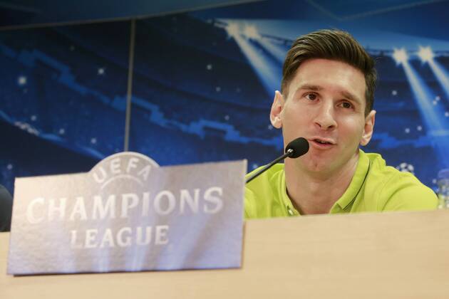 (150505) -- BARCELONA, May 5, 2015 -- Barcelona s Argentine forward Lionel Messi attends the press conference PK Pressekonferenz before the Champions League semifinal match FC Barcelona Barca vs FC Bayern Munich at Joan Gamper FC Barcelona training area in Barcelona, Spain, May 5, 2015. ) (SP)SPAIN-BARCELONA-SOCCOR-UEFA CHAMPIONS LEAGUE PauxBarrena 