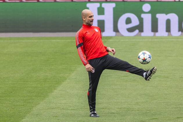 BARCELONA, SPAIN - MARCH 5: Josep Guardiola of Bayern Munchen during the last training ahead of their UEFA Champions League Semi finals first leg match against FC Barcelona Barca at the Camp Nou stadium on March 5, 2015 in Barcelona, Spain. (Photo by Mikel Trigueros Urbanandsport Cordon Press) 