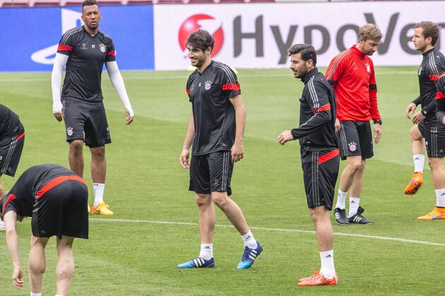 BARCELONA, SPAIN - MARCH 5: Javi Martinez (c) of Bayern Munchen during the last training ahead of their UEFA Champions League Semi finals first leg match against FC Barcelona Barca at the Camp Nou stadium on March 5, 2015 in Barcelona, Spain. (Photo by Mikel Trigueros Urbanandsport Cordon Press) 