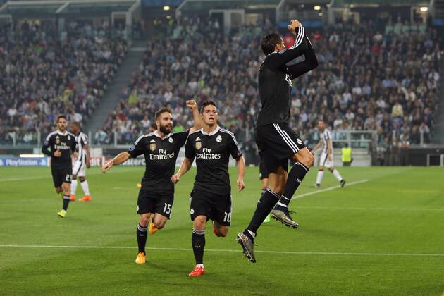 Cristiano Ronaldo of Real Madrid celebrates his equalising goal - Juventus vs. Real Madrid - UEFA Champion s League - Semi Final First Leg - Juventus Stadium - Turin - 05 05 2015 Pic Philip Oldham Sportimage EDITORIAL USE ONLY. No use with unauthorised audio, video, data, fixture lists, club league logos or live services. Online in-match use limited to 120 images, no video emulation. No use in betting, games or single club league player publications.