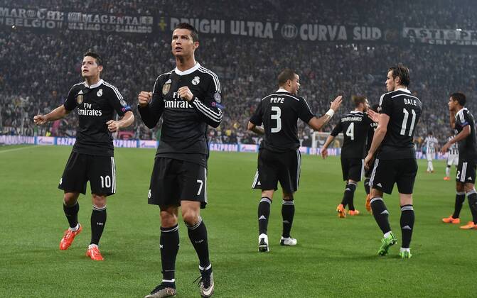 FUSSBALL CHAMPIONS LEAGUE SAISON 2014 2015 HALBFINAL HINSPIEL Juventus Turin - Real Madrid 05.05.2015 JUBEL Real Madrid; James Rodriguez, Cristiano Ronaldo, Pepe und Gareth Bale (v.li.) 