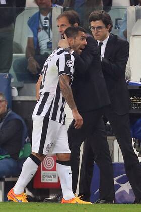 Juventus Carlos Tevez looks angry to be substituted - Juventus vs. Real Madrid - UEFA Champion s League - Semi Final First Leg - Juventus Stadium - Turin - 05 05 2015 Pic Philip Oldham Sportimage EDITORIAL USE ONLY. No use with unauthorised audio, video, data, fixture lists, club league logos or live services. Online in-match use limited to 120 images, no video emulation. No use in betting, games or single club league player publications.