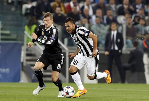 First leg of 1 2 Champions League match between Juventus and Real Madrid. In this picture, Carlos Tevez and Toni Kroos. xPABLOGARCIAx 