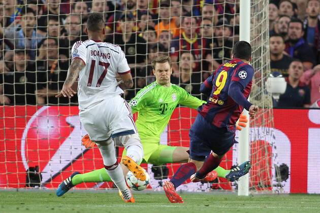Torwart Manuel Neuer (FC Bayern Muenchen 1) mit einer Parade gegen Luis Suarez FC Barcelona Barca 9) FC Barcelona vs FC Bayern Muenchen, Fussball, Champions League, Halbfinale, 06.05.2015, Foto: Schueler Eibner EP_JSE
