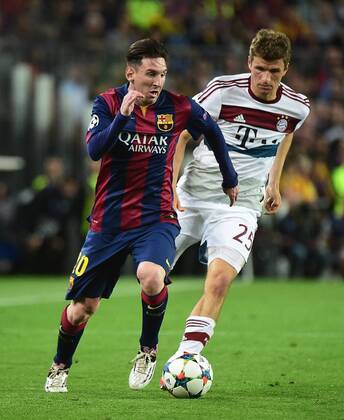 06.05.2015, xjhx, Fussball Champions League, FC Barcelona Barca - FC Bayern Muenchen, v.l. Lionel Messi (FC Barcelona), Thomas Mueller (FC Bayern Muenchen)