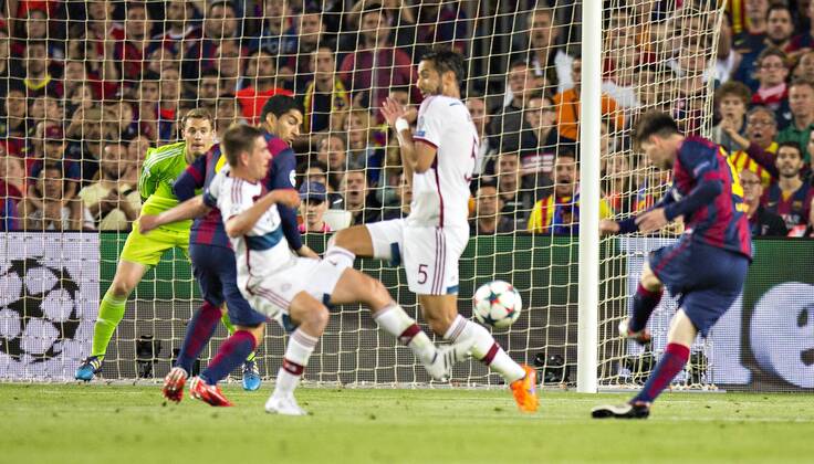 Barcelona, 06.05.2015, Camp Nou Tor zum 1:0 durch Lionel Messi (Barca) gegen Torwart Manuel Neuer (FCB) FC Barcelona Barca - FC Bayern München mm