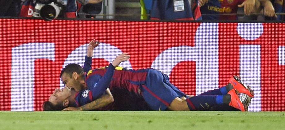 06.05.2015, Fussball Champions League 2014 2015, Halbfinale Hinspiel, FC Barcelona Barca - FC Bayern München, im Stadion Camp Nou in Barcelona (Spanien). Lionel Messi (unten, Barcelona) jubelt. 