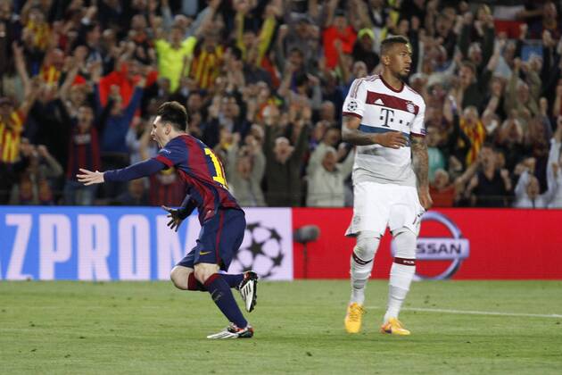 Lionel Messi FC Barcelona Barca 10) beim Torjubel nach dem Treffer zum 1:0 mit Jerome Boateng (FC Bayern Muenchen 17) FC Barcelona vs FC Bayern Muenchen, Fussball, Champions League, Halbfinale, 06.05.2015, Foto: Schueler Eibner EP_JSE