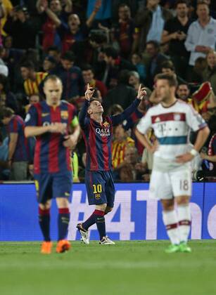 Mittwoch 06.05.2015, CL, UEFA Champions League, Saison 2014 2015, Halbfinale Hinspiel in Barcelona, FC Barcelona Barca - FC Bayern Muenchen, Jubel Torschuetze Lionel Messi (FC Barcelona) zum Tor zum 2:0 DeFodi035