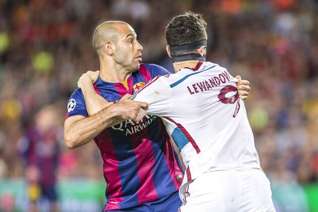BARCELONA, SPAIN - March 6: Robert Lewandowski and Mascherano during the match of UEFA Champions League Semi final first leg between FC Barcelona Barca and Bayern Munchen at the Camp Nou stadium on March 6, 2015 in Barcelona, Spain. (Photo by Mikel Trigueros Urbanandsport Cordon Press) 