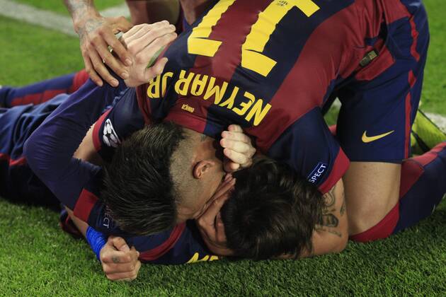 BARCELONA, May 6, 2015 -- Barcelona s Argentine forward Lionel Messi (bottom) celebrates with his teammate Neymar after scoring during the first round match of semifinal against FC Bayern München at the 2014-2015 UEFA Champions League at Camp Nou Stadium in Barcelona, Spain, May 6, 2015. Barcelona won 3-0. ) (SP)SPAIN-BARCELONA-SOCCER-UEFA CHAMPIONS LEAGUE-SEMIFINAL-FCB VS FC FC Bayern München PauxBarrena 