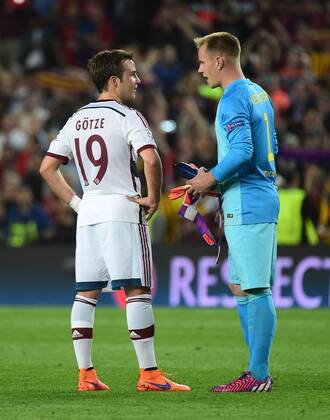 06.05.2015, xjhx, Fussball Champions League, FC Barcelona Barca - FC Bayern Muenchen, v.l. Mario Goetze (FC Bayern Muenchen), Marc Andre ter Stegen (FC Barcelona)