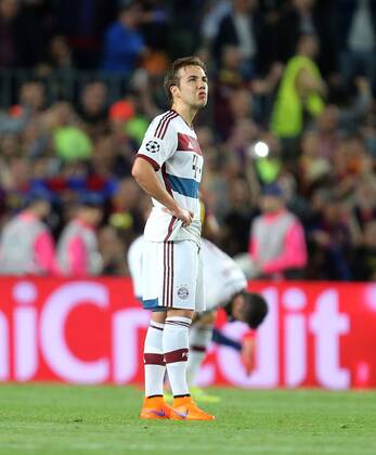 Mario Götze (FC Bayern), enttaeuscht nach dem Spiel FC Barcelona Barca FC Bayern München, Barca-FCB, Champions League 2014 2015, Halbfinale, half-final, Hinspiel, 1. Spiel, first match, Fussball, men, Maenner, soccer, Ergebnis, result Barcelona, 6.5.2015