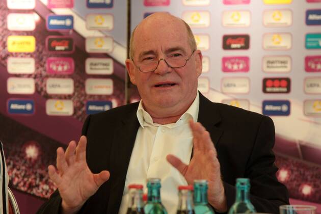 Pressekonferenz des 1. FFC Frankfurt am Montag (11.05.2015) im Frankfurter relexa-Hotel anlässlich des Finales in der UEFA Women s Champions League gegen Paris Saint-Germain am 14. Mai in Berlin. Manager Siegfried Dietrich (1. FFC Frankfurt).